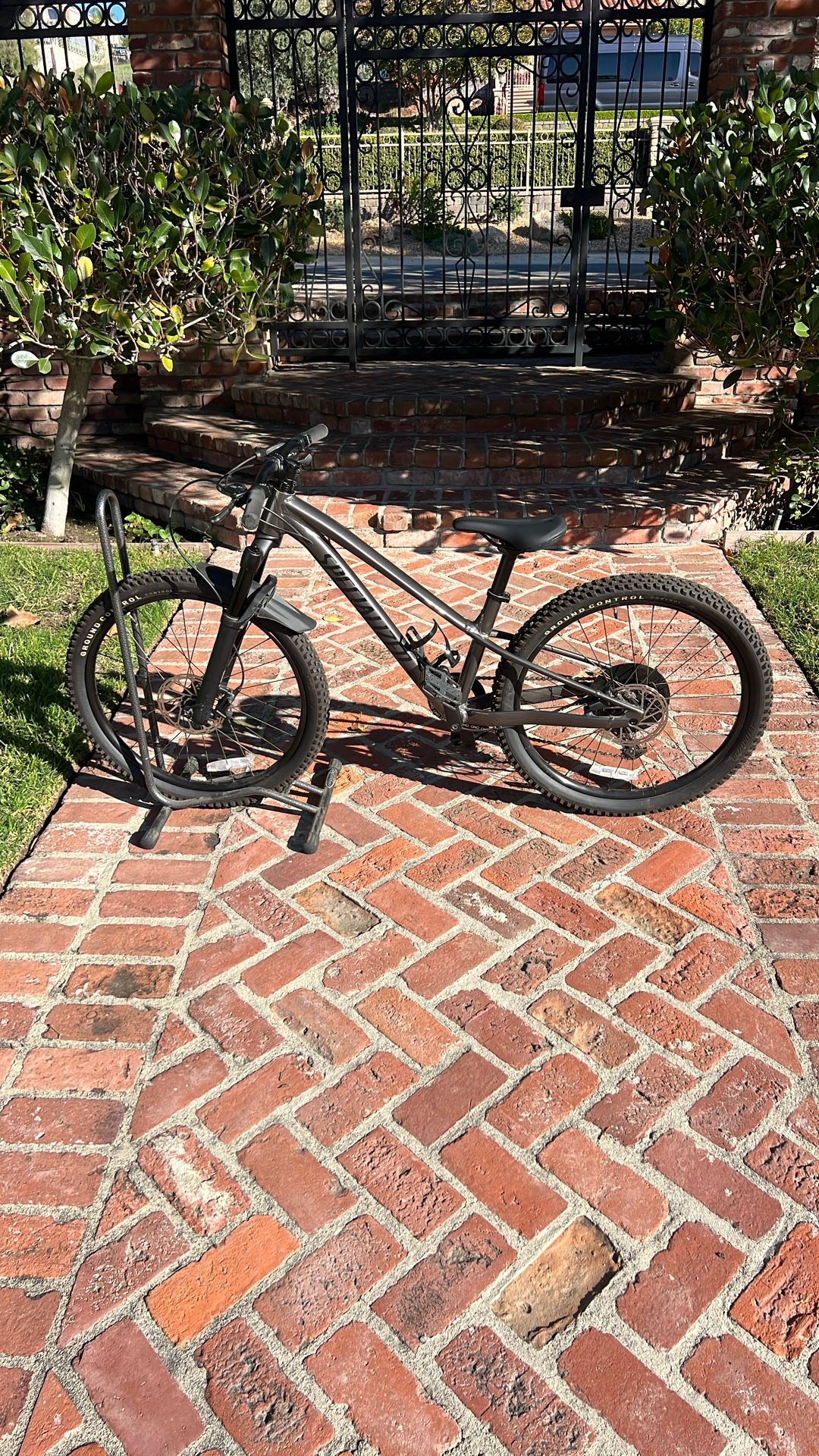 24 Inch Specialized Riprock  Mountain Bike