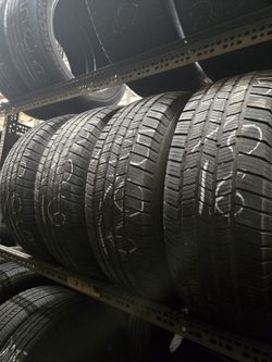 Set. Tires. 235. 70. 16.  Michelin 