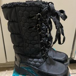 Snow Boots