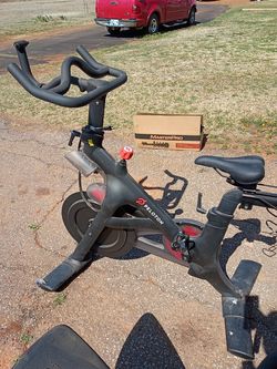Peloton exercise bike