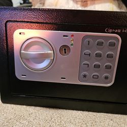 GENIE  HA.ND TIME LOCK SAFE  