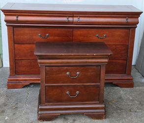 Set Dresser