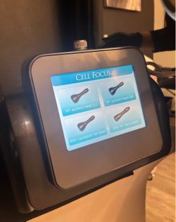 Blue light skin machine - cavitation, RF and vacuum all included