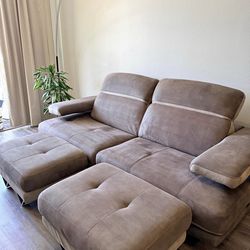 Modern Gray Couch + 2 Ottomans – Deep, Comfy, Adjustable Headrests – Moving Sale