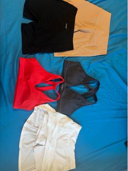 Onset by LESDOMAKEUP gym bundle