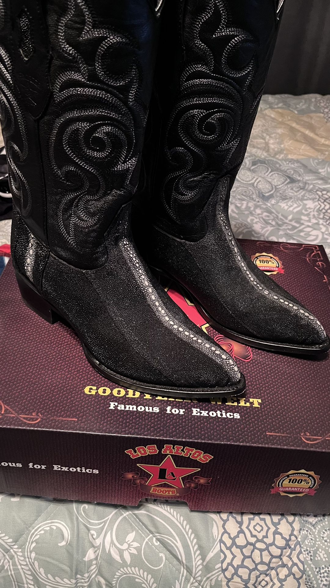 Stingray black boots size 10