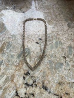 Diamond & gold  looking 18” tier shaped necklace