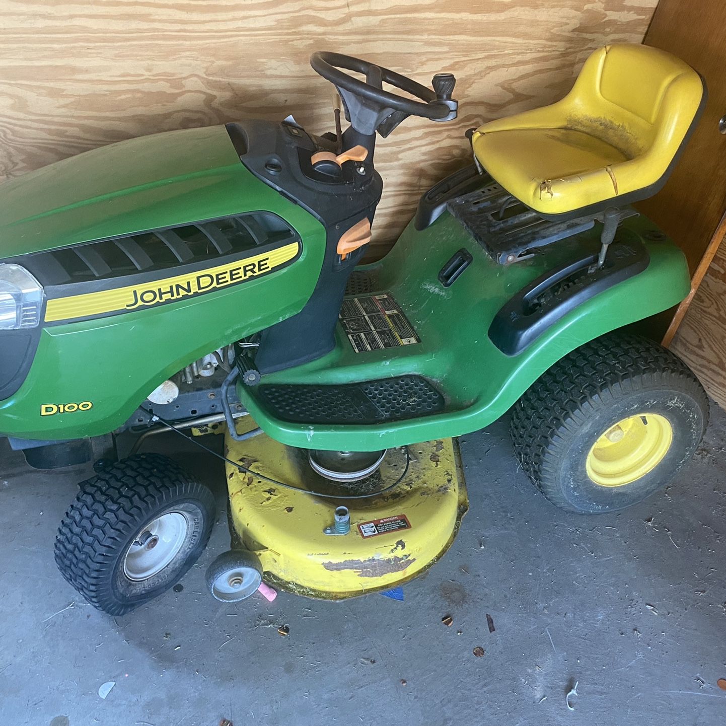 John deere d100 ride on mower for sale sale