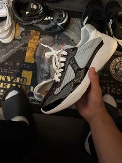 prada cups