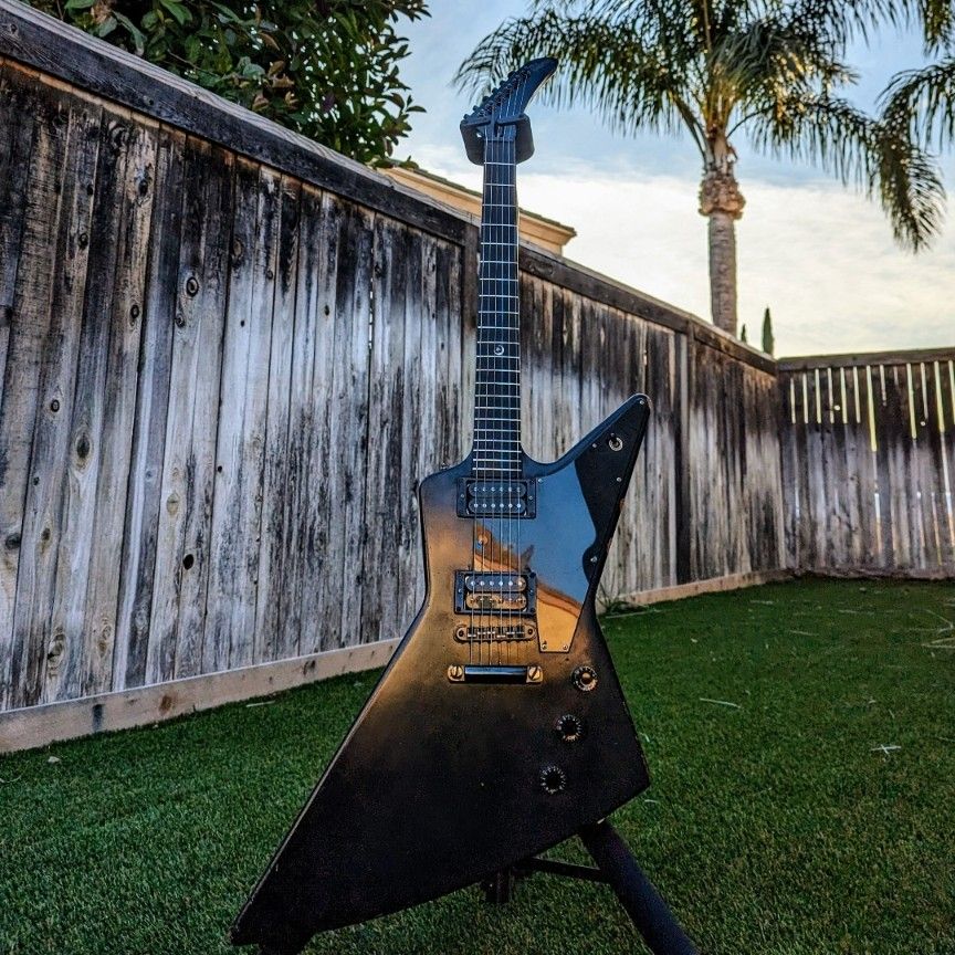 2001 Gibson Gothic Explorer Guitar