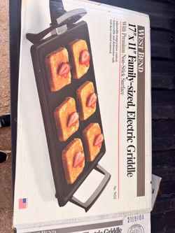 17”x11” family-sized, electric griddle