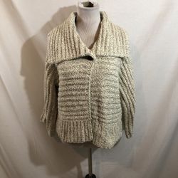 Evan Picone Beige & Gray 1 Button Sweater - Womens M, NWT, Bust 24”, Length 22.5”