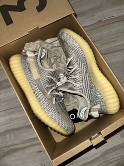 Yeezy 350 Static Size 7M / 8.5W