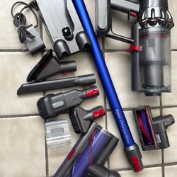 Dyson V11 Torque Cordless Stick Vacuum