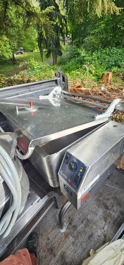 Commercial Groen 40 Gallon Electric Tilting