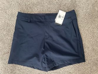 Nike Golf Shorts Size 34
