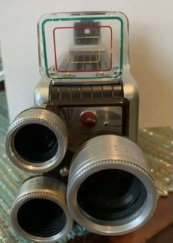 Collectible Kodak 1950’s Brownie Camera 8mm.