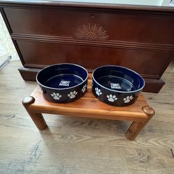 Food Bowl And Water Bowl