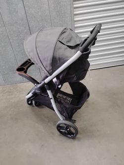 Jogging baby stroller. (Graco)