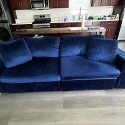 7th Avenue loveseat With Ottoman 