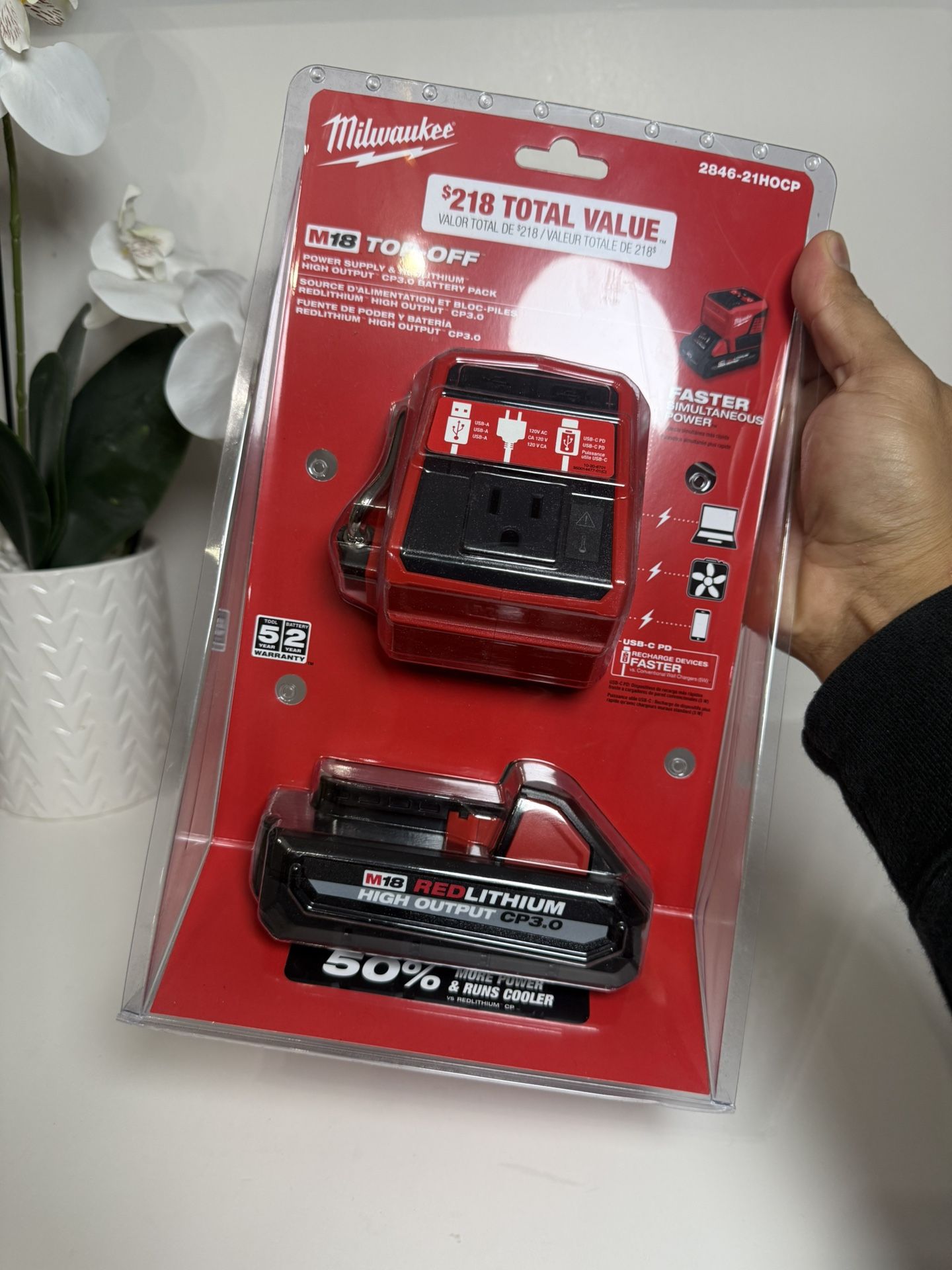 Milwaukee Inverter & CP3.0 Battery