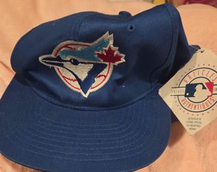 Authentic Vintage 90s Drew Pearson Companies (DPC) - Official MLB Licensed Merchandise (Canadian Market Release)