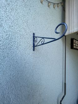 Wall Mount Plant Hangers  2) Blue. 10” X 6” 