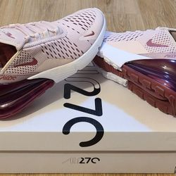 Nike Air Max 270 Size 5 For Women 