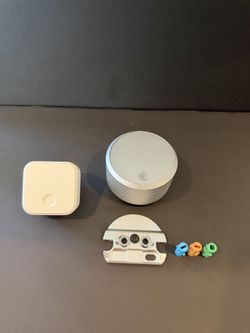 August August Smart Lock Pro - Gen 3 (Model ASL-03) in Silver with Smart Hub WiFi Connect Bridge