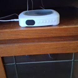 Cd player  brand new  with remote