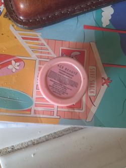 Ace Beauté Pink Cosmetic Pot