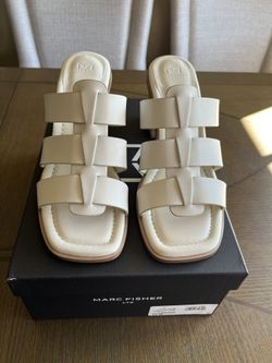 Marc Fisher Women Sandal. ( New )