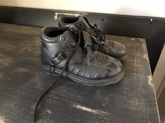 Icon boots size 8.5