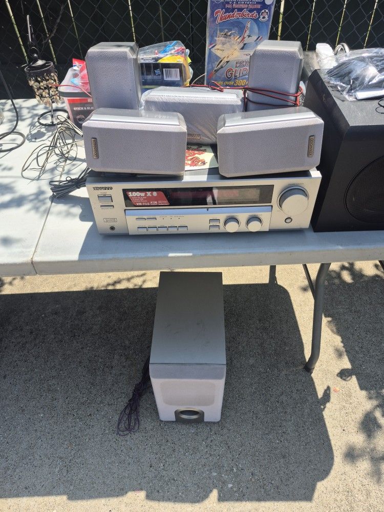 Kenwood Stereo 