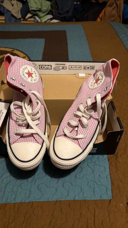 Brand new converse size 7
