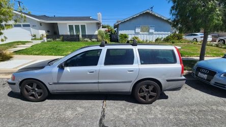 2004 Volvo V70