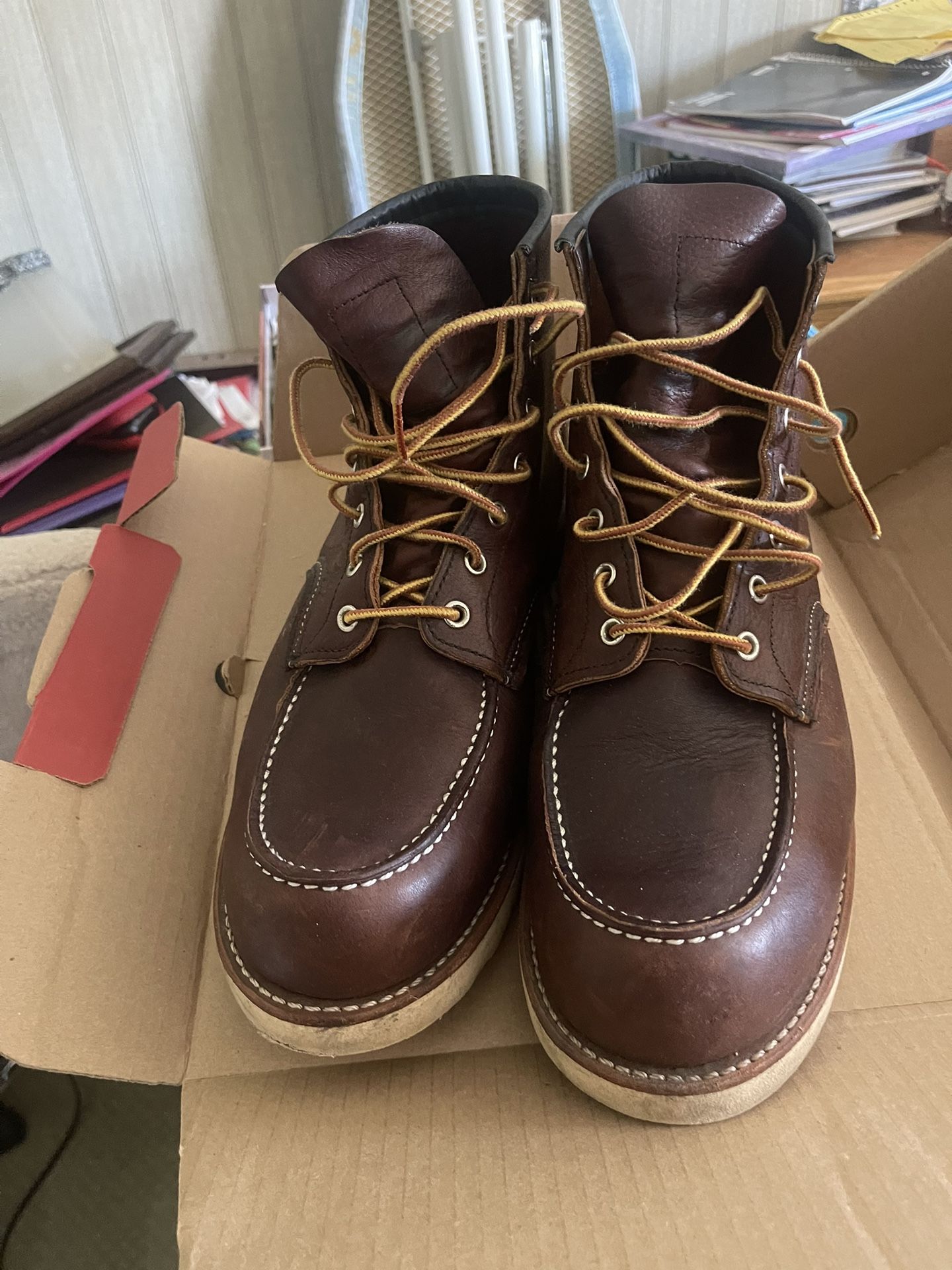 Red Wing Heritage Boot
