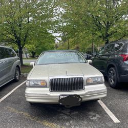 1997 Lincoln Town Car