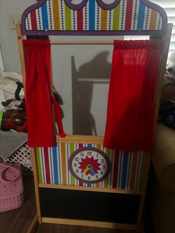 Melissa and Doug puppet theatre