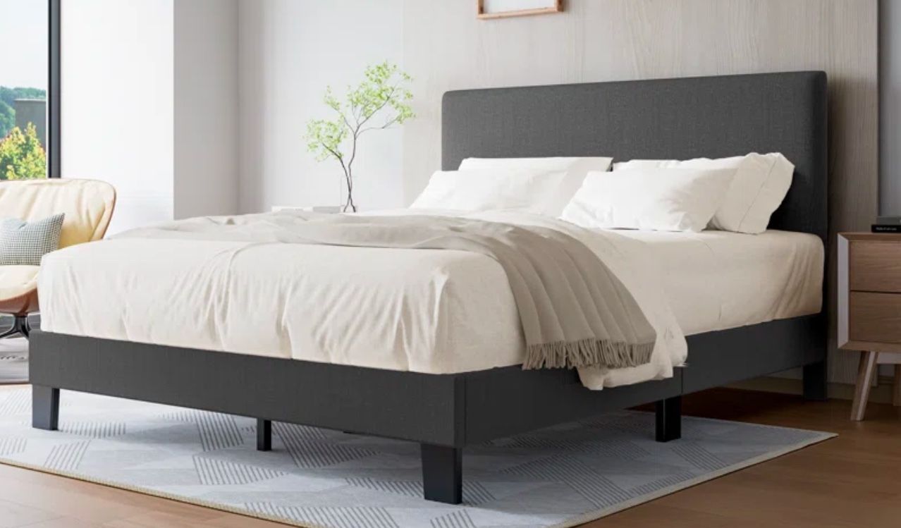 Winston Porter Issi Upholstered Bed - Size: Full