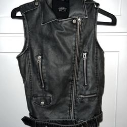 Topshop Crop Faux Leather Biker Moto Vest Buckle Black Size 4
