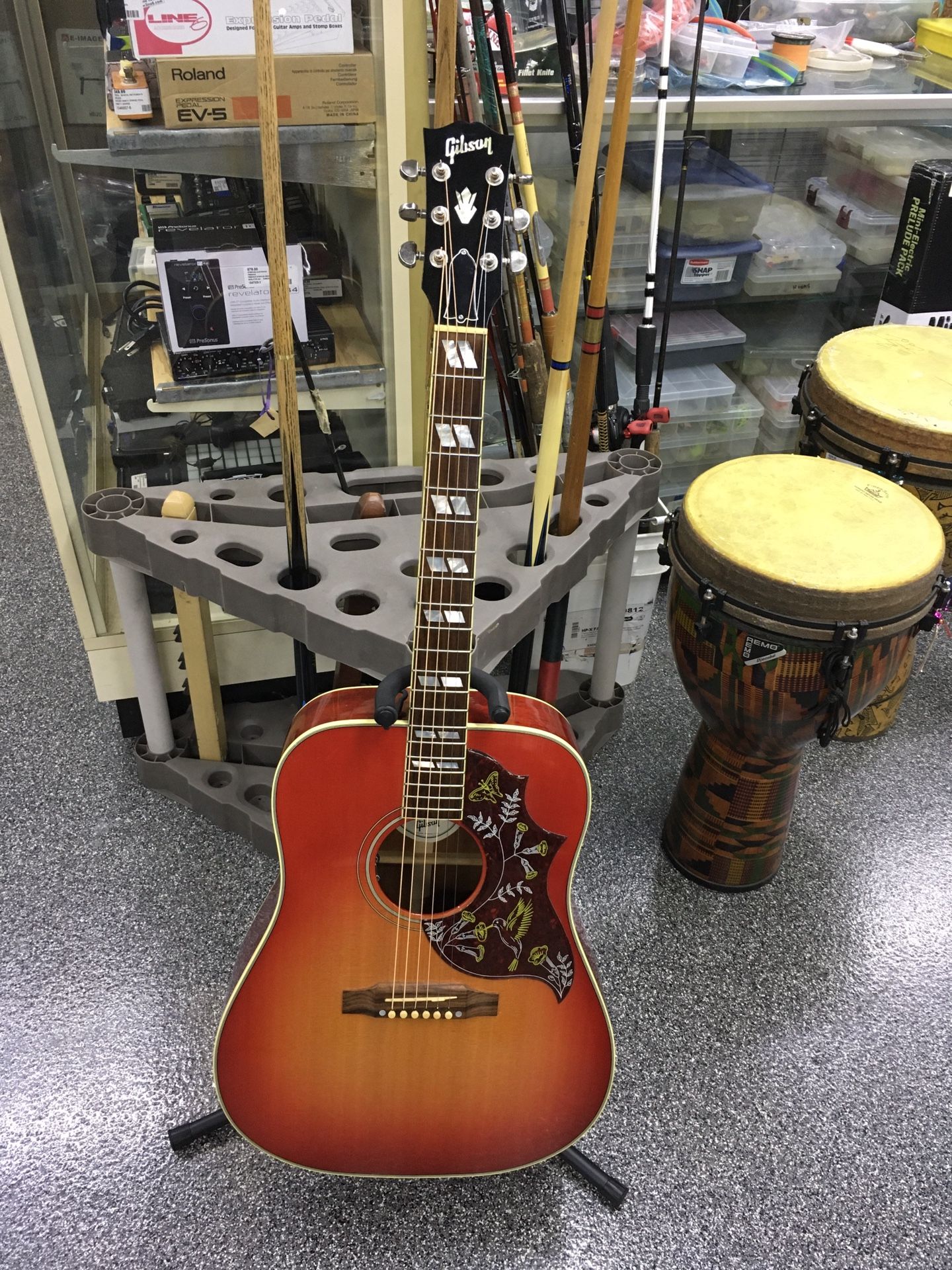 Gibson Hummingbird