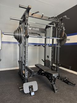 Brand New Smith Machine - Bench & Weights included - Free Delivery
