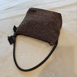 The SAK purse