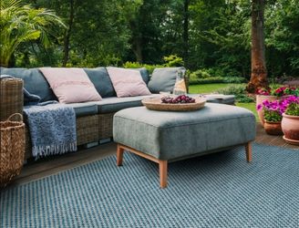 SAFAVIEH Courtyard Blair Checkered Indoor/Outdoor Area Rug, Blue/Light Grey