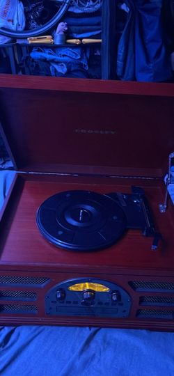 Crosley cr66 5 in 1 music player