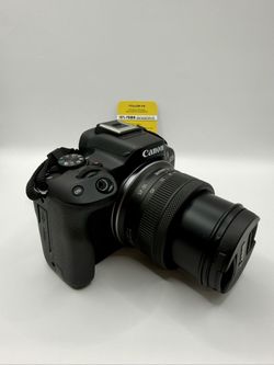 Canon R50 