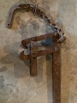 Antique Barbed Wire Fence Stretcher