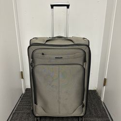 Samsonite HiLITE 3.0 Spherical Spinner Carry-on Luggage 