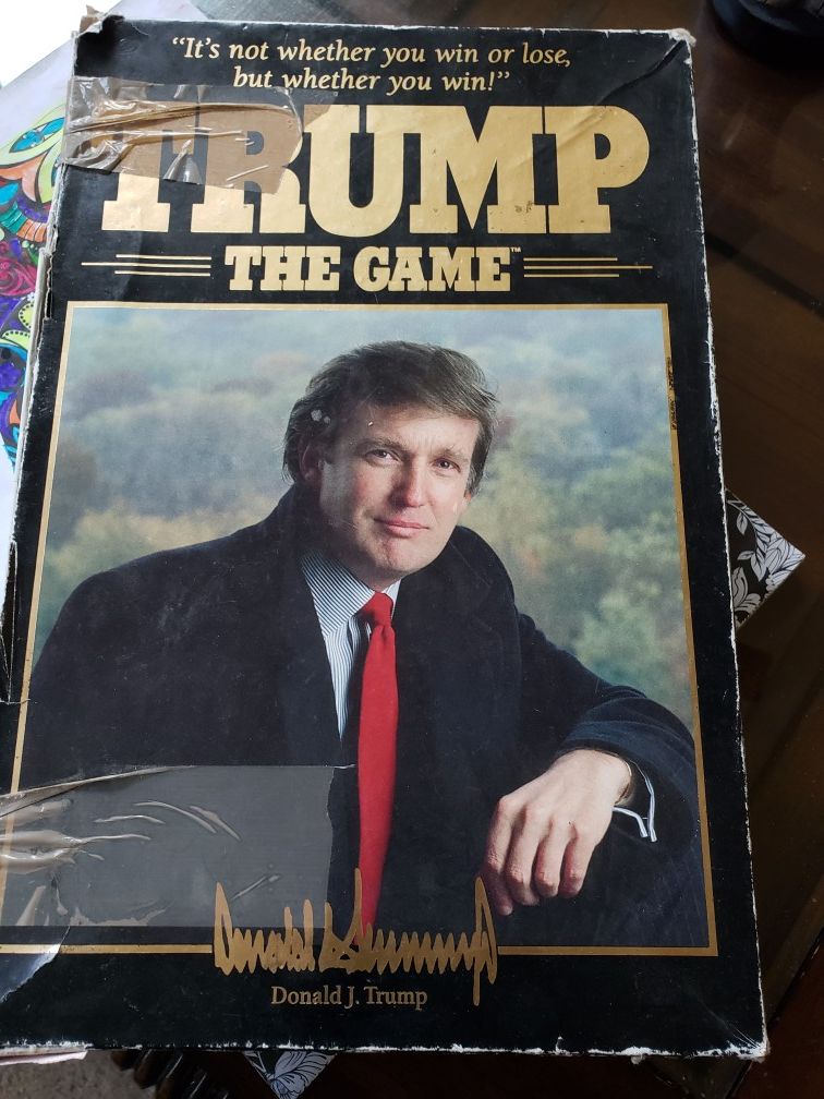 Complete Trump the game board game